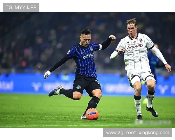 劳塔罗禁区强势扛人抽射,国米主导比赛节奏 劳塔罗禁区强势扛人抽射,国米主导比赛节奏